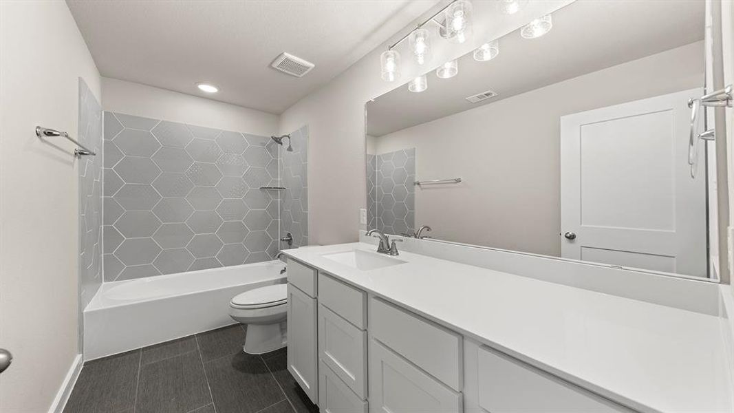 23. 1315 Burgess - 3RD Bath