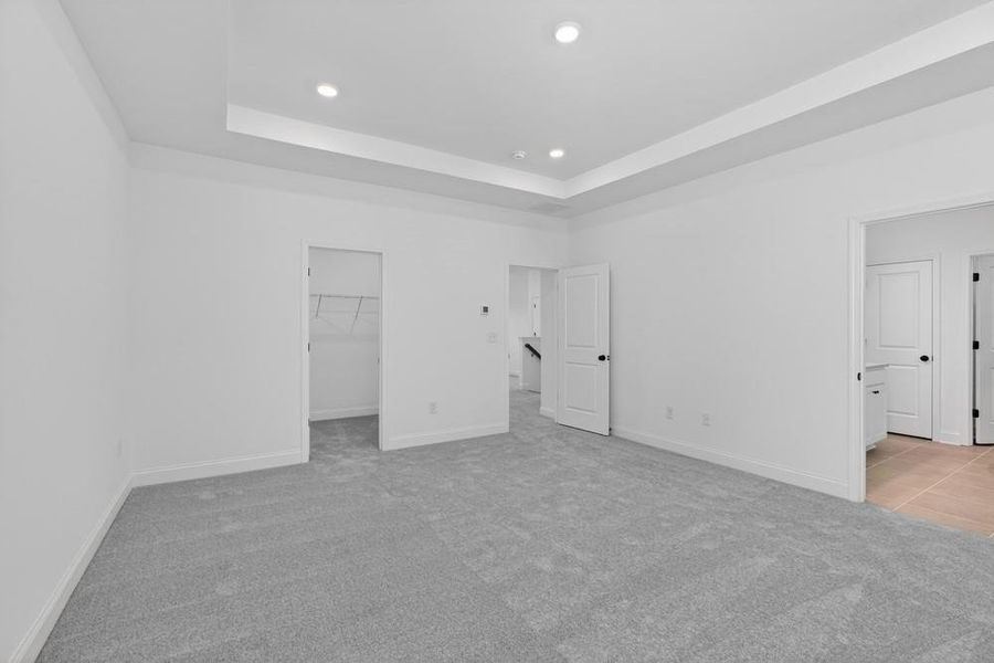 Spacious, unfurnished interior of a new home in Nichols Farm, Dacula (Image 24).