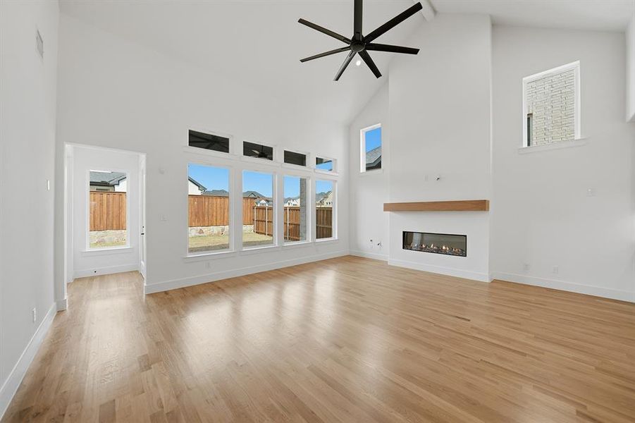 Spacious, unfurnished interior of a new home in Hillside Village, Celina (Image 28).