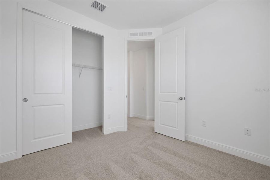Spacious, unfurnished interior of a new home in , St. Cloud (Image 13).