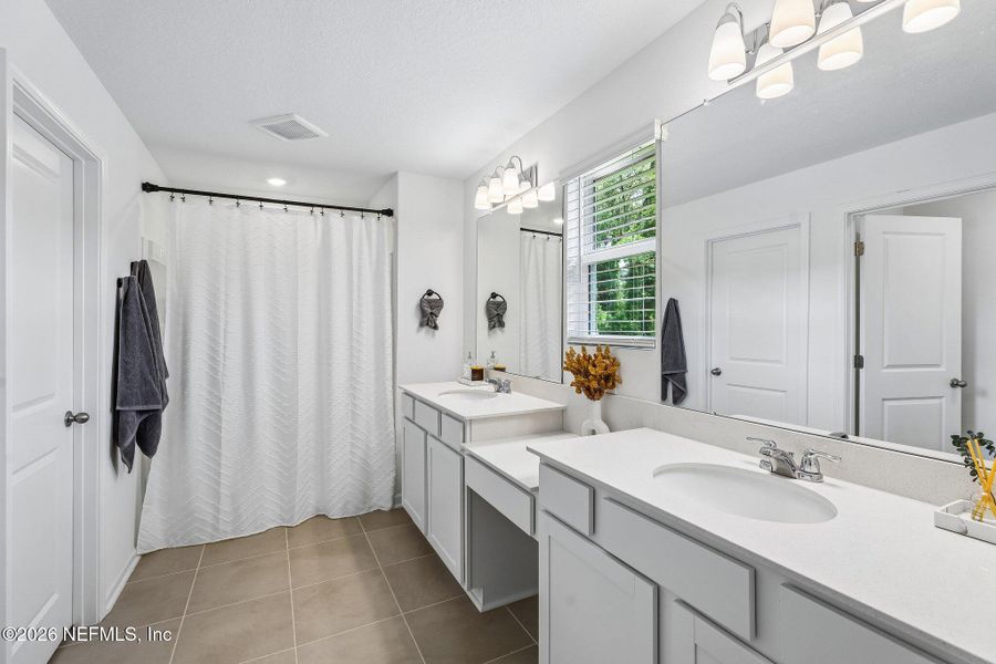 Furnished interior view inside a new home in Dunns Crossing, Jacksonville (Image 13). Furnished interior view inside a new home in Dunns Crossing, Jacksonville (Image 13).