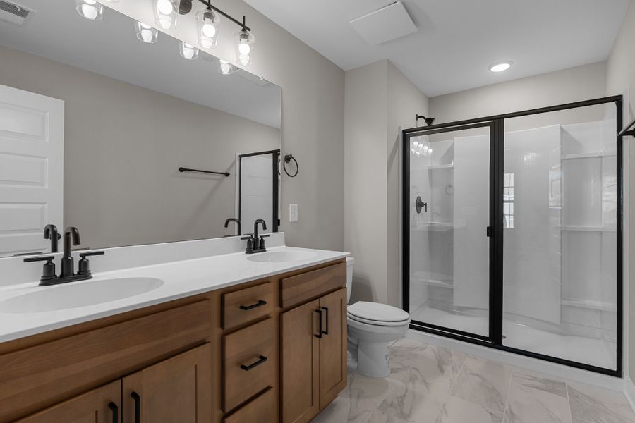 Furnished interior view inside a new home in Oxford Station, Gallatin (Image 10).
