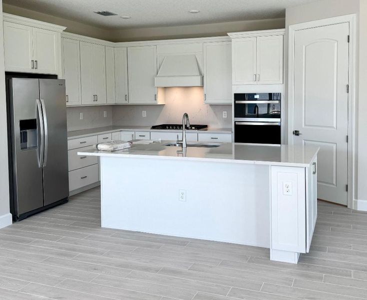 827 Kitchen Progress