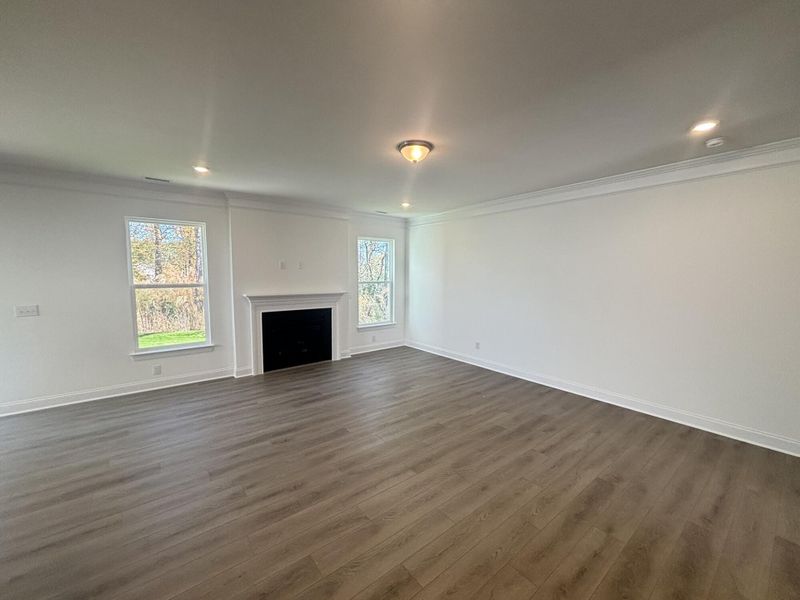 Spacious, unfurnished interior of a new home in Daniel Farms, Benson (Image 16).