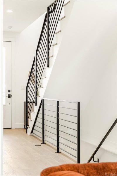 Spacious, unfurnished interior of a new home in , Denver (Image 23).