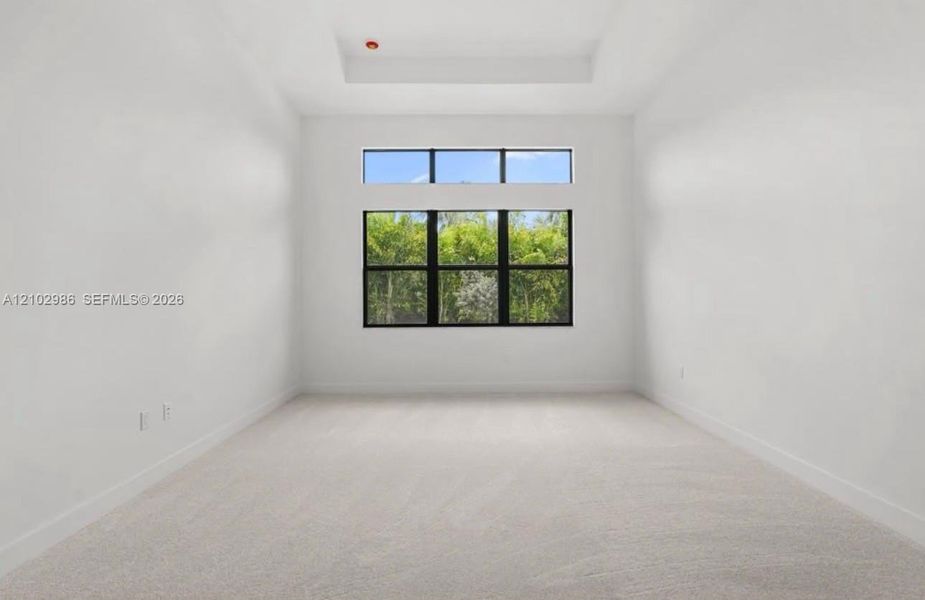 Spacious, unfurnished interior of a new home in , Boca Raton (Image 25).