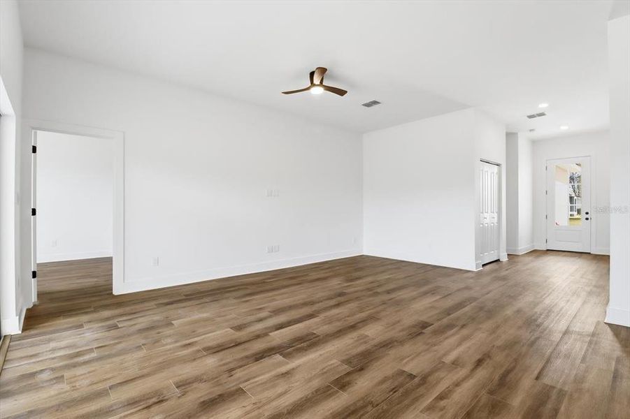 Spacious, unfurnished interior of a new home in , Beverly Hills (Image 27). Spacious, unfurnished interior of a new home in , Beverly Hills (Image 27).