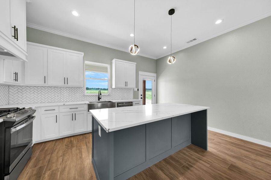 Representative furnished interior of a home built from the Magnolia by Zeal Home Builders in Horizon Meadow Estates, Paradise (Image 7).