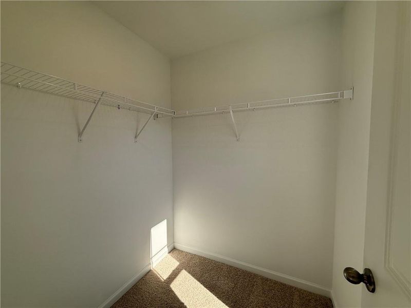 Spacious, unfurnished interior of a new home in Laurelwood, Douglasville (Image 42).