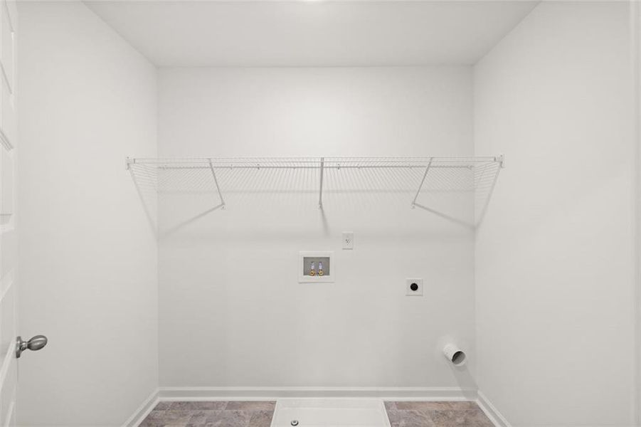 Spacious, unfurnished interior of a new home in The Gates at Pates Creek, Hampton (Image 37).