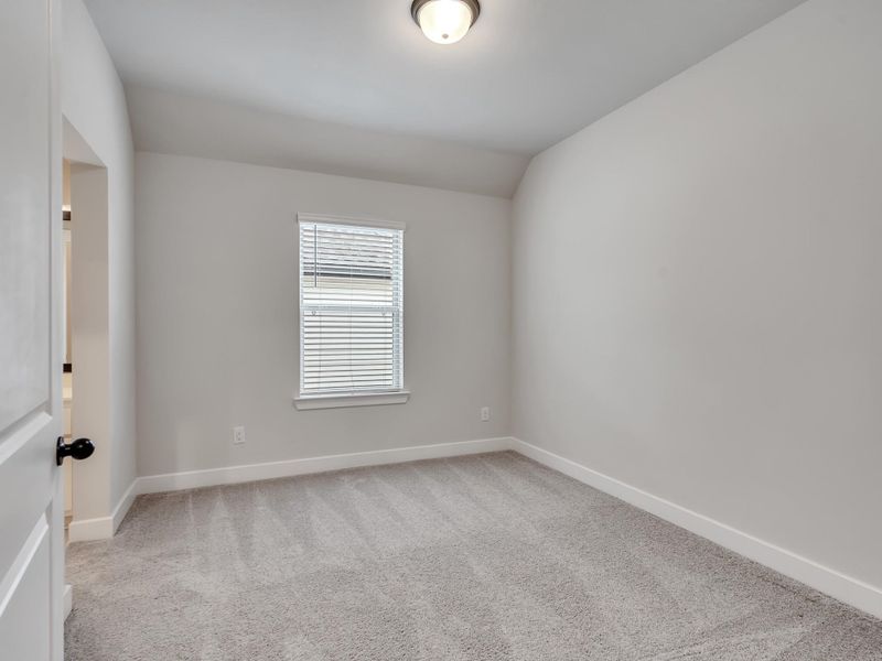Spacious, unfurnished interior of a new home in Meridiana, Manvel (Image 34).