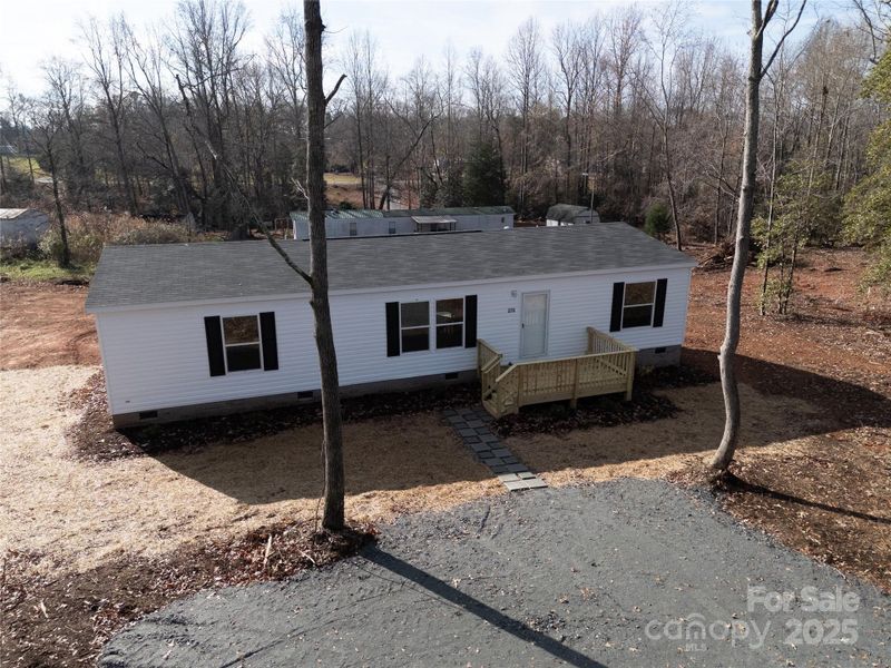 Exterior details and patio area of a home in , Ellenboro (Image 15).