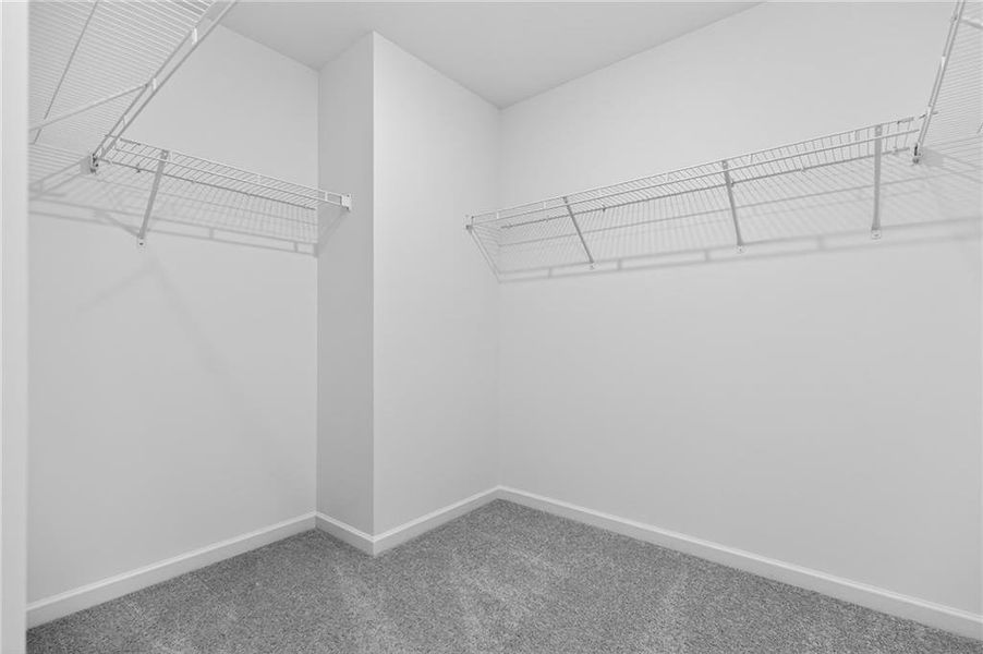 Spacious, unfurnished interior of a new home in Apalachee Hills, Bethlehem (Image 28).