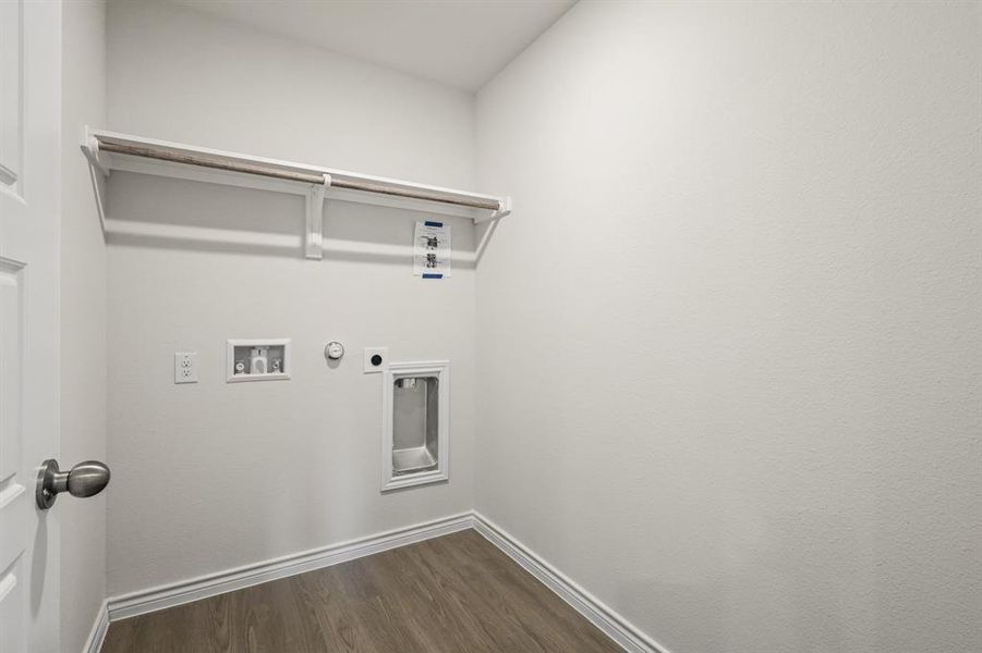 Image 16 of a home in Sycamore Landing. Image 16 of a home in Sycamore Landing.