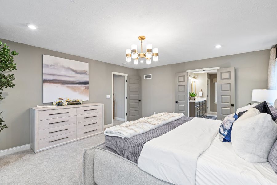 Representative furnished interior of a home built from the Wyatt by Fischer Homes in Twin Lakes, Hoschton (Image 47).
