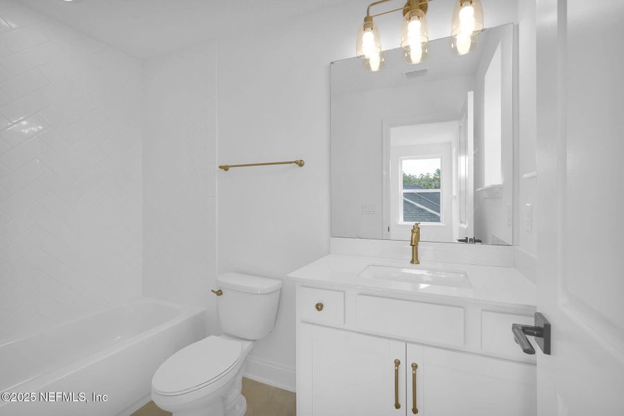 Furnished interior view inside a new home in , Ponte Vedra (Image 16).