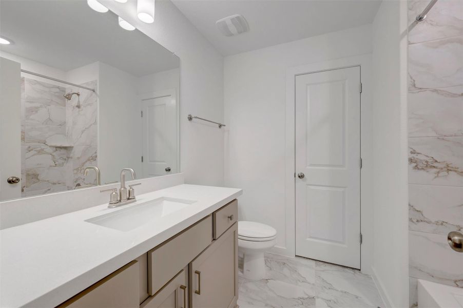 Furnished interior view inside a new home in Barksdale, Leander (Image 16).