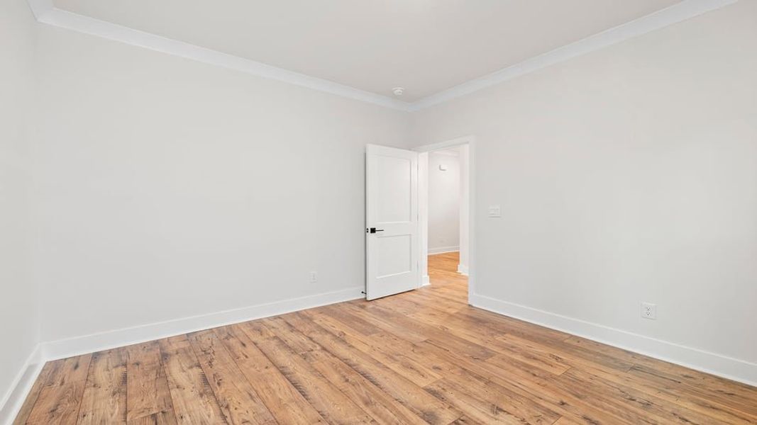 Representative unfurnished interior of a home built from the Robinson by D.R. Horton in Cottonwood Ridge, Piedmont (Image 32).