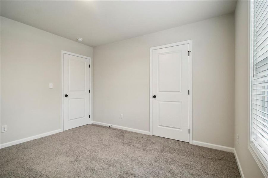 Spacious, unfurnished interior of a new home in , Auburn (Image 14).