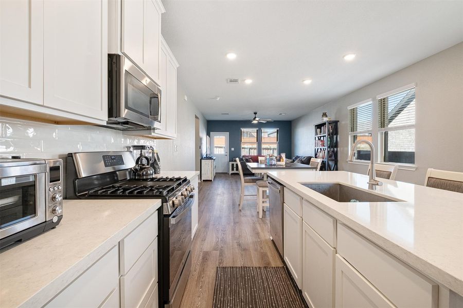 Furnished interior view inside a new home in Sunfield, Buda (Image 10).
