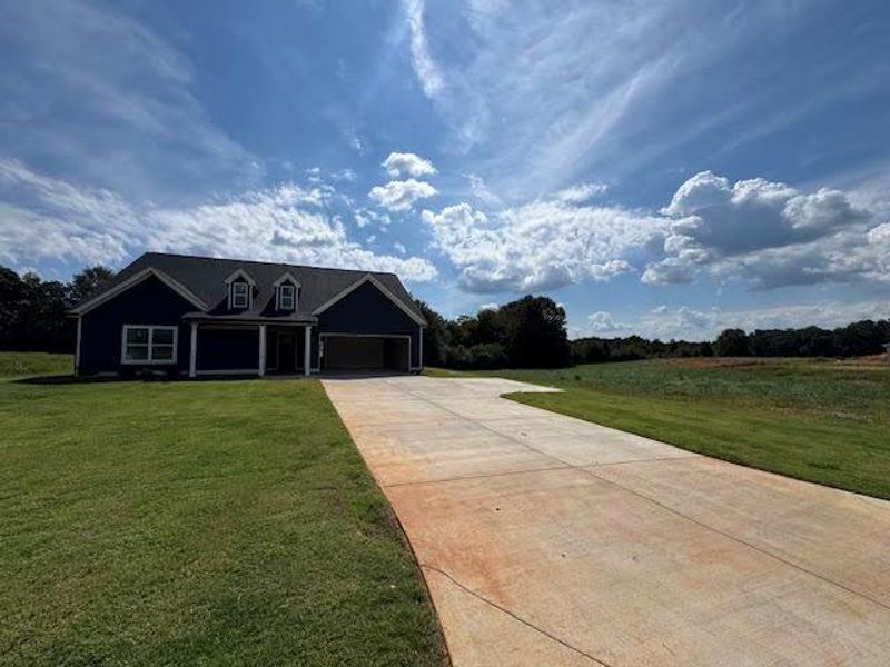 Image 17 of a home in .