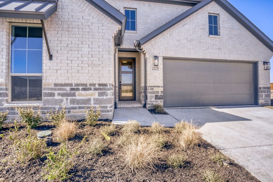 2227 Prickly Cactus - Front Entryway