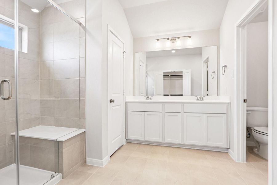 Furnished interior view inside a new home in Aldeana - Paintbrush Collection, Bonney (Image 15).