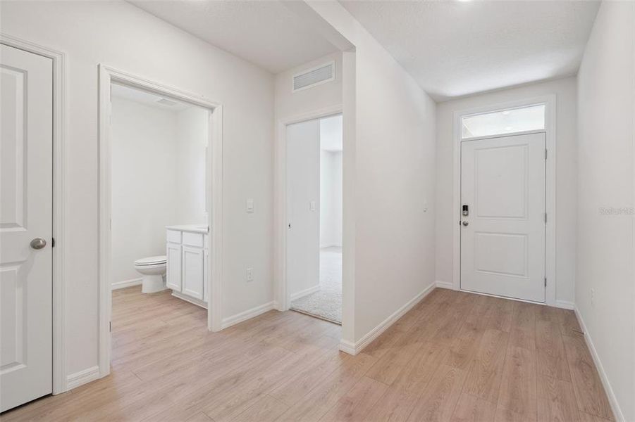 Spacious, unfurnished interior of a new home in , Ormond Beach (Image 22).