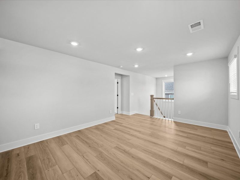 Spacious, unfurnished interior of a new home in Cedar Shoals - Signature Collection, Piedmont (Image 15).