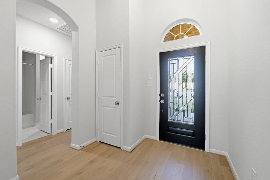 Spacious, unfurnished interior of a new home in The Woodlands at Medina Hills, Mico (Image 17).