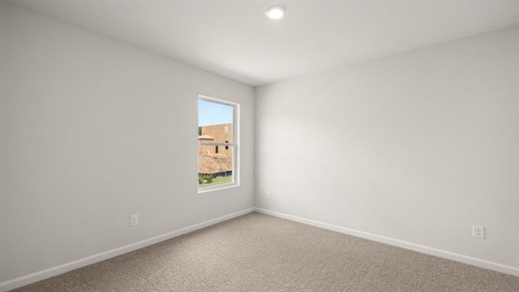 Spacious, unfurnished interior of a new home in Sheffield Highlands, Dallas (Image 35).