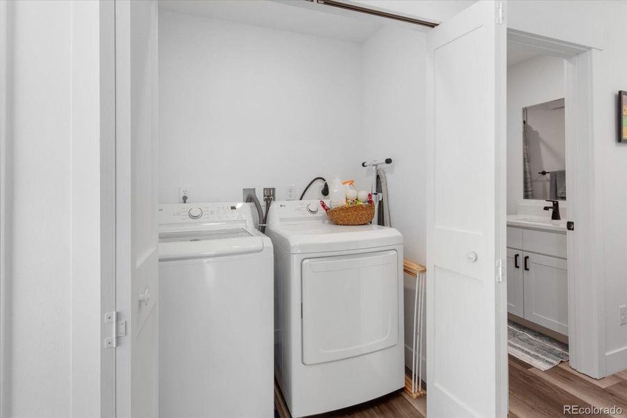 Furnished interior view inside a new home in , Buena Vista (Image 14).