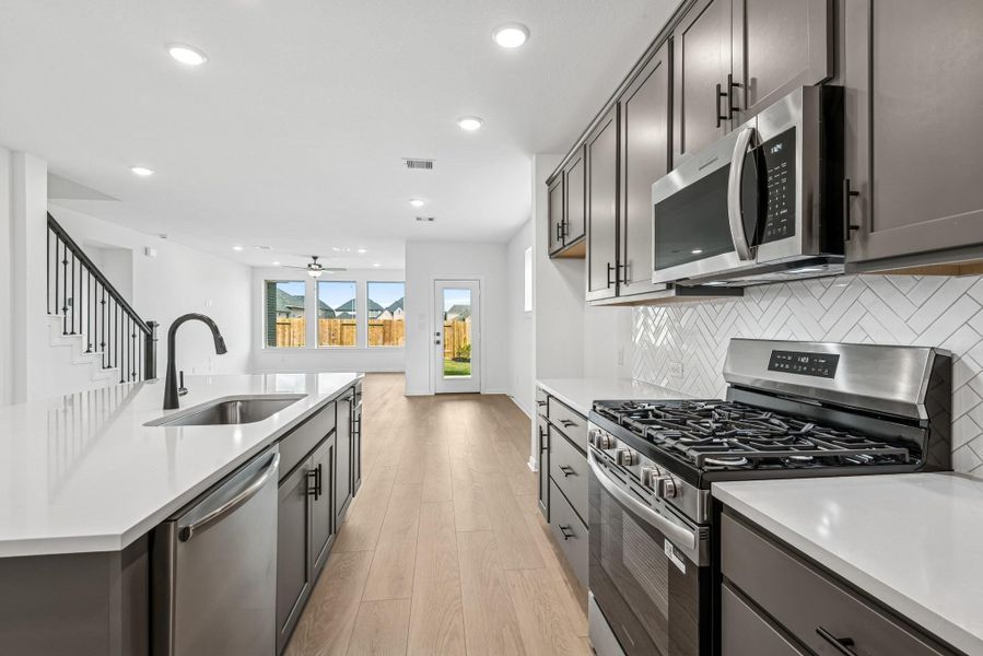 Furnished interior view inside a new home in Escondido 45’ Homesites, Magnolia (Image 7).