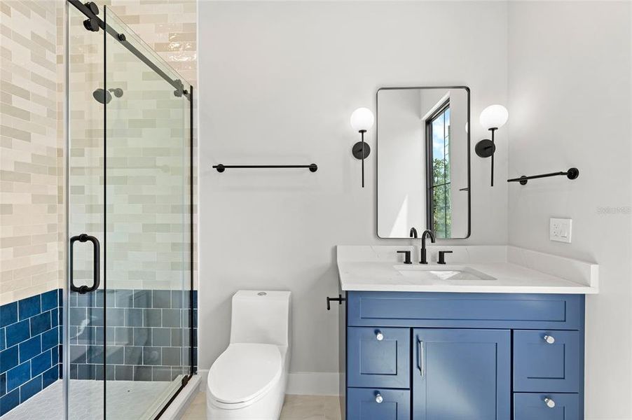 Furnished interior view inside a new home in , Orlando (Image 45).