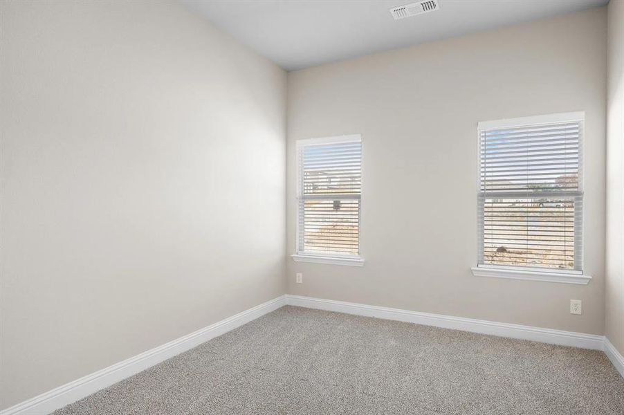 Spacious, unfurnished interior of a new home in Estates At Baker Park, Sherman (Image 16).