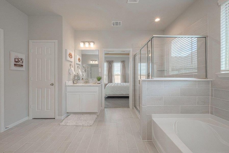 Furnished interior view inside a new home in Grand Magnolia, Magnolia (Image 13).