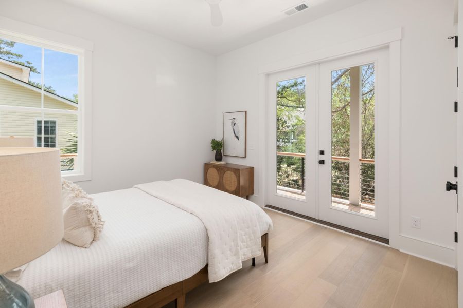 Furnished interior view inside a new home in , Edisto Island (Image 37).