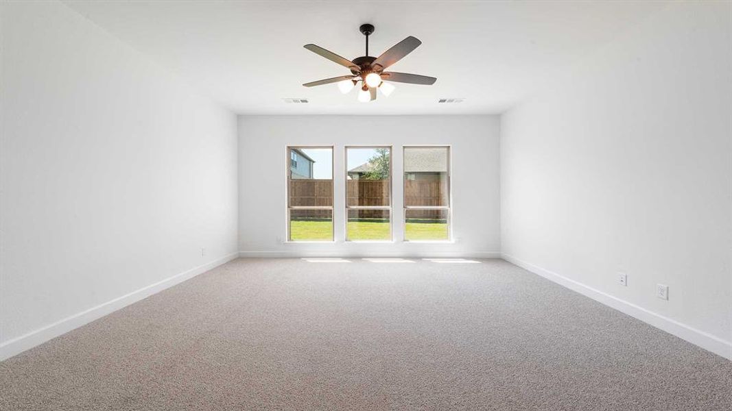 Spacious, unfurnished interior of a new home in Terraces 72', Rockwall (Image 14). Spacious, unfurnished interior of a new home in Terraces 72', Rockwall (Image 14).