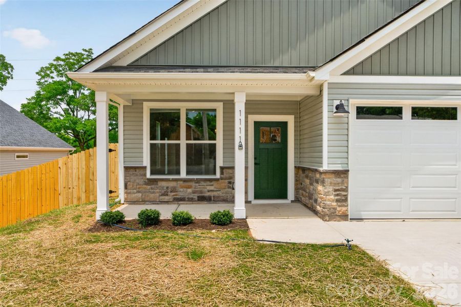 Exterior details and patio area of a home in , Monroe (Image 4).