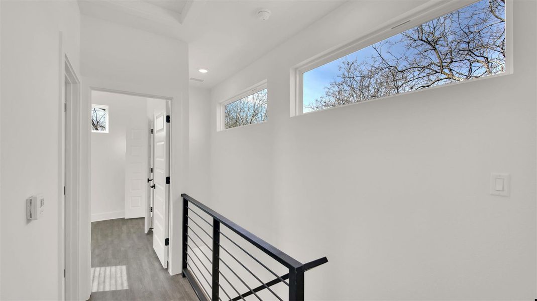 Spacious, unfurnished interior of a new home in , Austin (Image 23).
