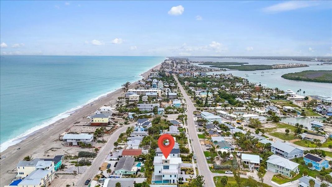 Image 82 of a home in .