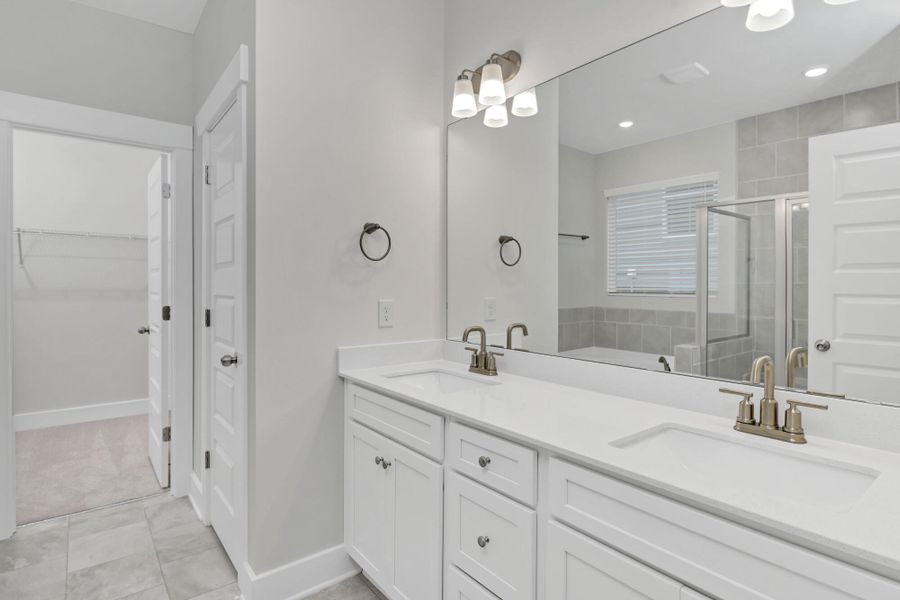 Furnished interior view inside a new home in Ashton Lakes, Lexington (Image 12).