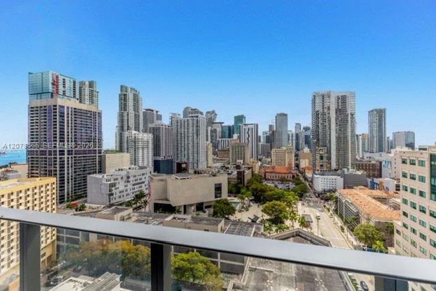Condo located in Miami, FL showcasing its design and architecture (Image 26). Condo located in Miami, FL showcasing its design and architecture (Image 26).
