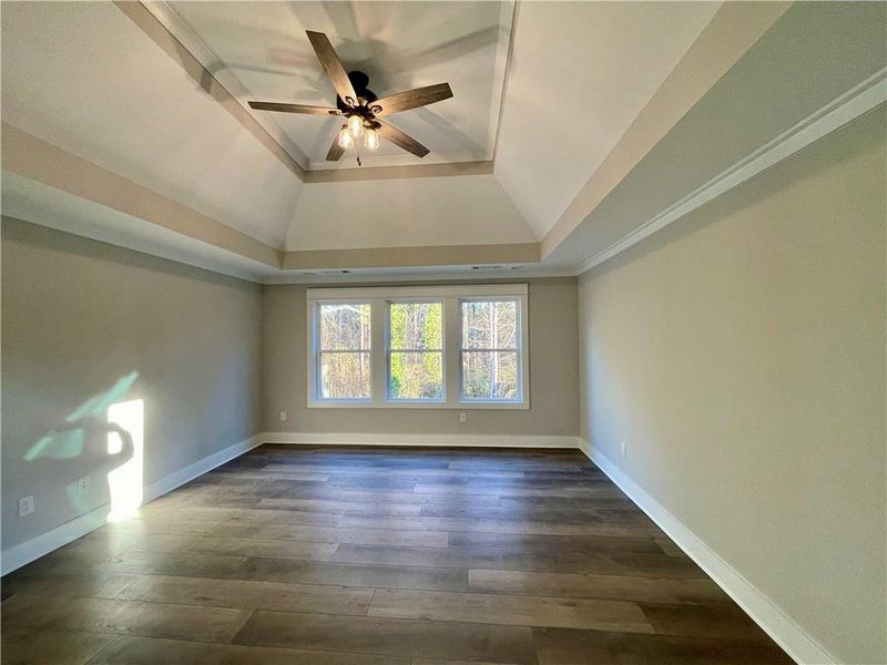 Spacious, unfurnished interior of a new home in , Monroe (Image 18).
