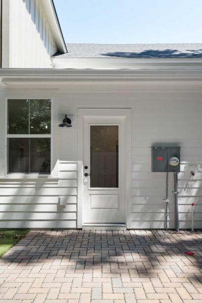 Exterior details and patio area of a home in , Johns Island (Image 26).