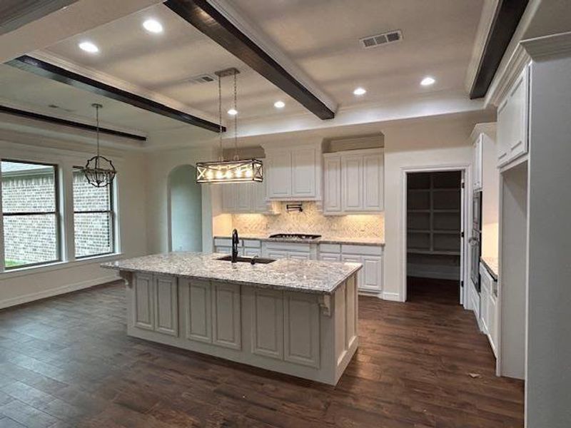Furnished interior view inside a new home in , Beaumont (Image 7).