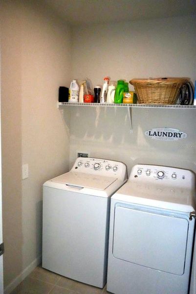 Close-up of interior finishes inside a home in , Port Charlotte (Image 21).