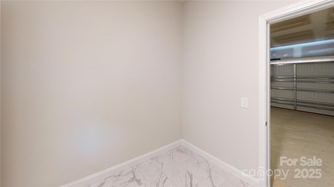 Spacious, unfurnished interior of a new home in , Cramerton (Image 6).