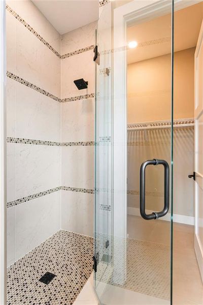 Furnished interior view inside a new home in , Tampa (Image 40).