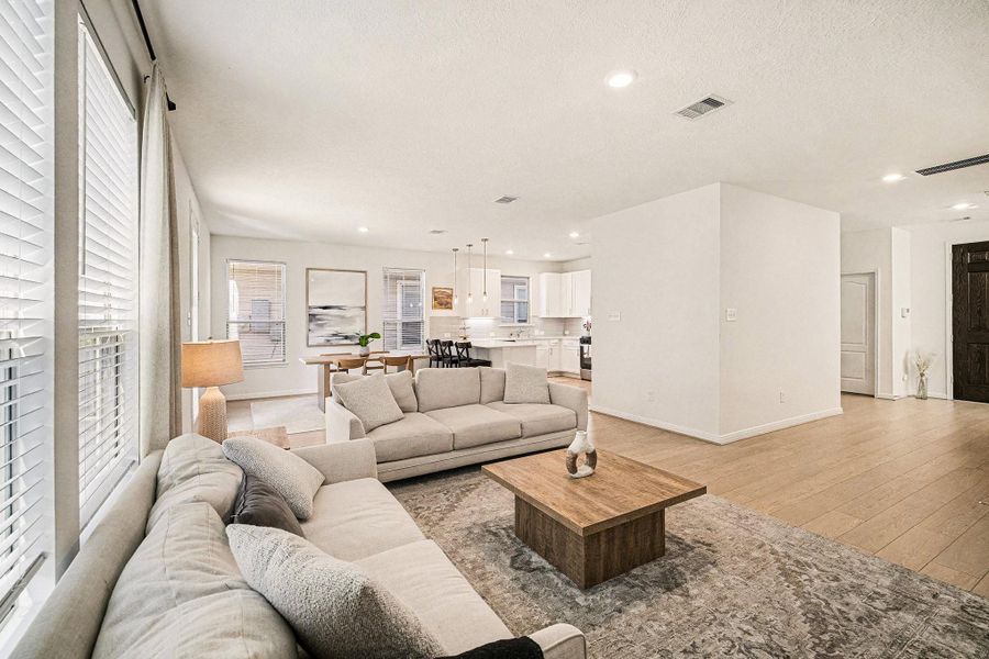 Furnished interior view inside a new home in , Tomball (Image 19).